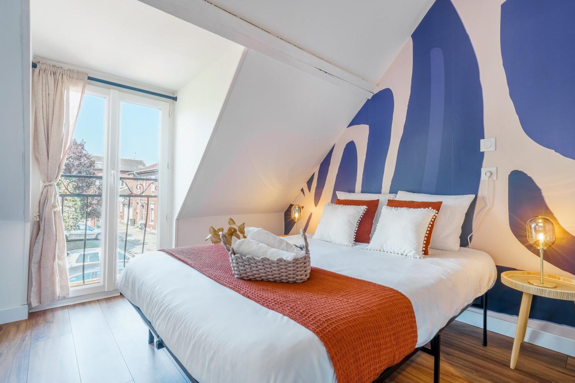 Maisonnette Bleu Horizon Avec Jardin - 2Min Gare - Serenito Homes Saint-Just-en-Chaussee Esterno foto
